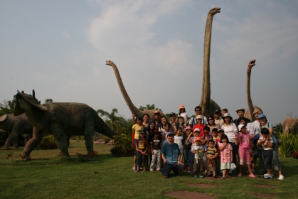 ไดโนเสาร์สูญพันธุ์...แต่ความทรงจำยังคงอยู่ (courtesy of sittchai chaivoraprug)